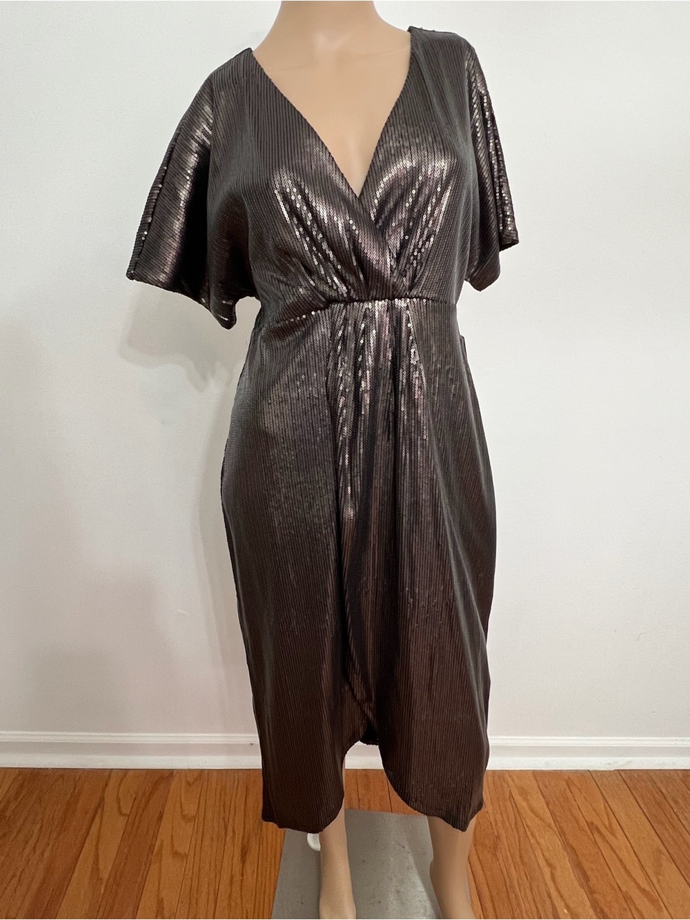 Express Metallic Black Midi Dress